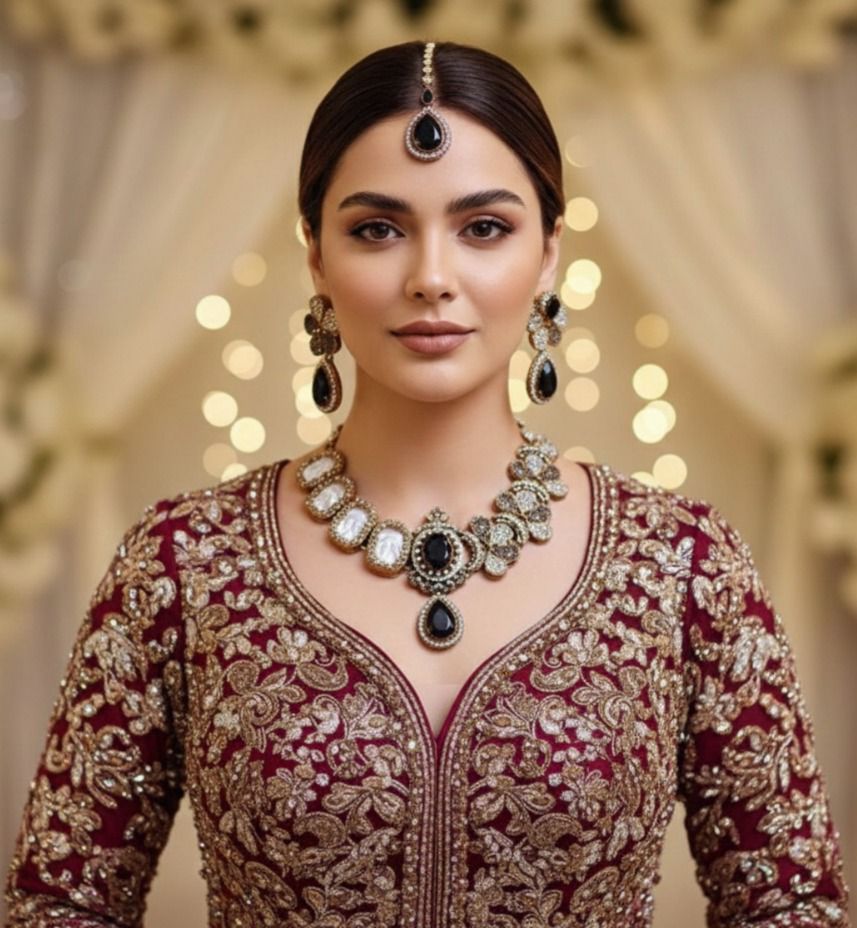 Noor-e-Ameza Heritage Choker Set