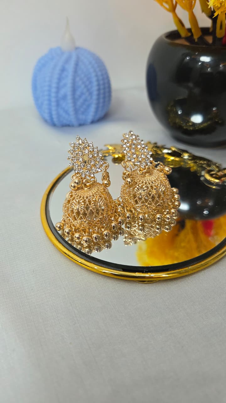 Zoya Jhumkas